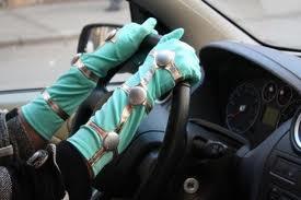Перчатки из трикотажа – важнейший элемент защиты на производстве